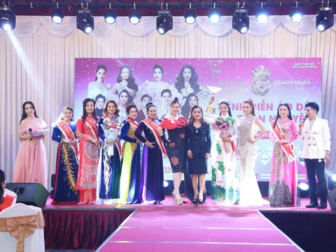 Hoa hậu Doanh nhân Việt Nam Toàn cầu 2020 gây quỹ từ thiện ủng hộ miền Trung