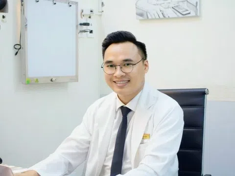Bác sĩ Lê Đình Hùng chia sẻ cách điều trị căn bệnh vảy nến bằng phương pháp mới