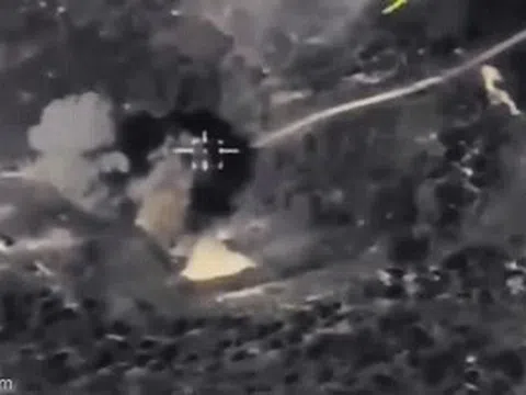Syria: Phiến quân liều lĩnh tấn công, Nga đáp trả bằng loạt mưa bom