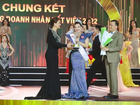Nguyễn Thị Lan Phương đăng quang Á hoàng 2 “Nữ hoàng Doanh nhân đất Việt 2022” 