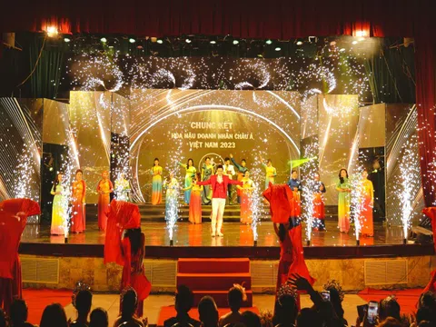 Doanh nhân Nguyễn Thị Ngọc Thảo chính thức trở thành Á hậu 3 Hoa hậu Doanh nhân Châu Á Việt Nam 2023