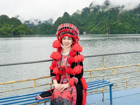 Á hậu Lê Thị Khánh Vân hóa thân thành 'Cô gái dao đỏ' trong bộ ảnh mới chụp tại Na Hang – Tuyên Quang
