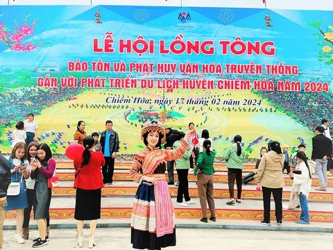 Á hậu Lê Thị Khánh Vân tham dự Lễ hội Lồng Tông – Ngày hội xuống đồng của dân tộc Tày tại Tuyên Quang năm 2024