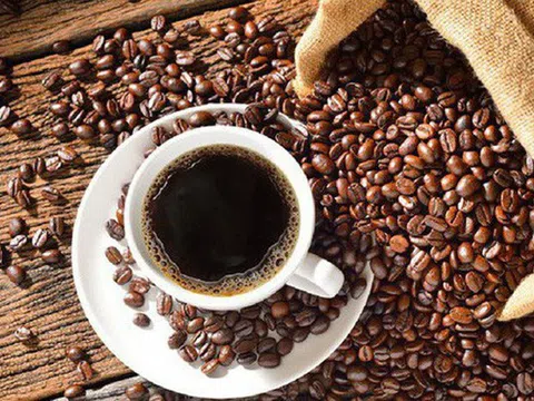 Giá cà phê ngày 5/2: Vượt mốc 32 triệu đồng/tấn