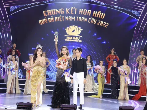 Thí sinh Trần Thanh Loan xuất sắc dành được danh hiệu “Người đẹp có gương mặt đẹp”