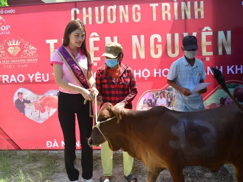 Hoa hậu Mạc Thị Minh giản dị tham gia chương trình thiện nguyện tại Đà Nẵng