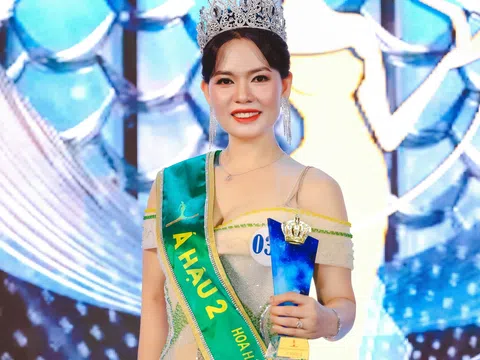 Doanh nhân Phạm Thị Ngọc Yến đăng quang Á hậu 2 Hoa hậu Doanh nhân Biển 2023