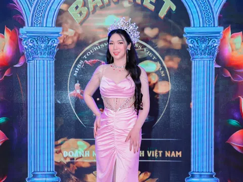 Hoa hậu Khương Phương Anh khoe sắc cùng dàn hậu tại Bán kết Hoa hậu Doanh nhân Du lịch Việt Nam 2023