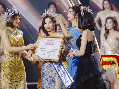 Doanh nhân Trần Thị Phương Thảo đăng quang Á hậu 3 Hoa hậu Doanh nhân Quốc gia Việt Nam 2024