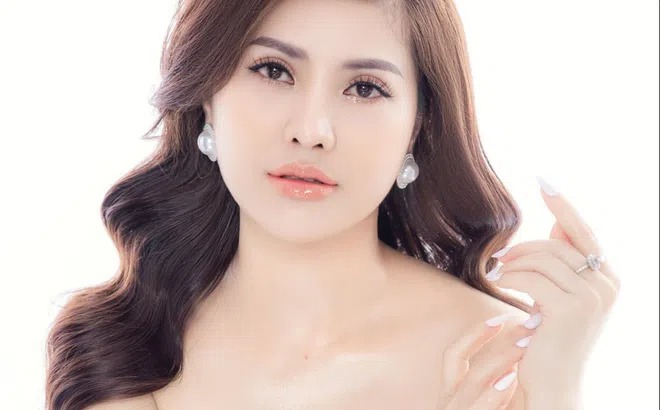 Bác sĩ Thu - Thẩm mỹ viện Thu Venus góp quỹ thiện nguyện Hoa hậu Quý bà Việt Nam Toàn cầu 2022