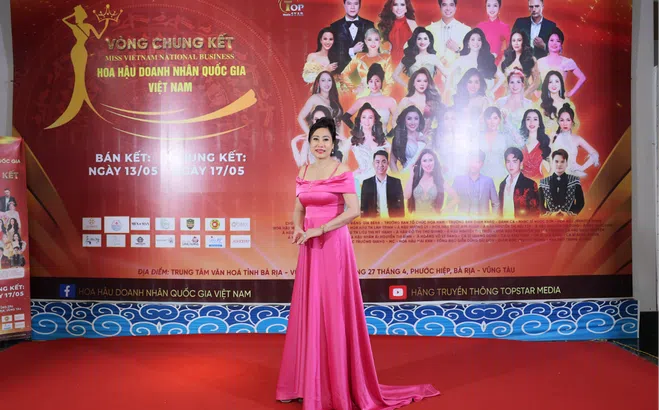 Hoa hậu Quý bà Việt Nam Toàn cầu Nguyễn Thị Hân nhận vinh danh hoàn thành xuất sắc nhiệm kỳ